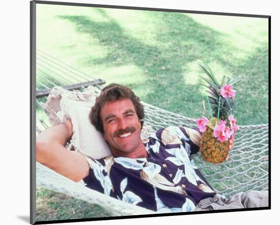 Tom Selleck, Magnum, P.I. (1980)-null-Mounted Photo