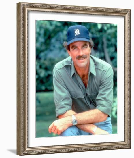 Tom Selleck, Magnum, P.I. (1980)-null-Framed Photo