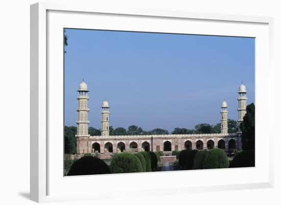 Tomb of Jahangir-null-Framed Giclee Print