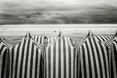 On The Beach-Toni Guerra-Stretched Canvas