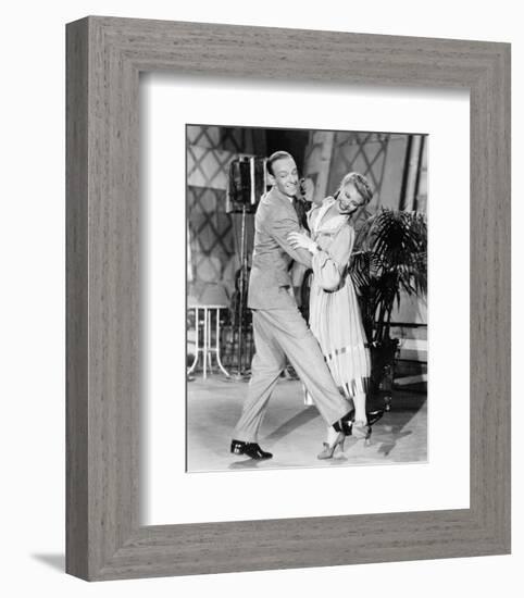 Top Hat (1935)-null-Framed Photo