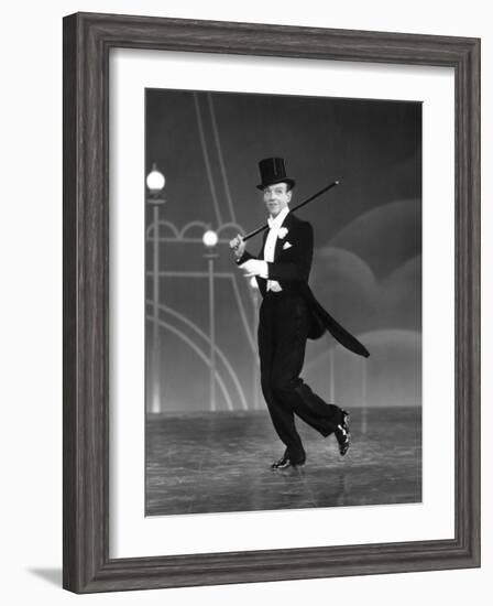 Top Hat, Fred Astaire, 1935-null-Framed Photo