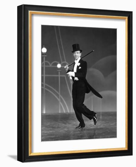 Top Hat, Fred Astaire, 1935-null-Framed Photo