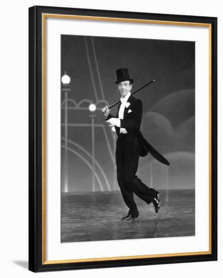 Top Hat, Fred Astaire, 1935-null-Framed Photo