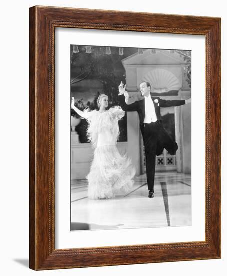 Top Hat, L-R: Ginger Rogers, Fred Astaire, 1935-null-Framed Photo