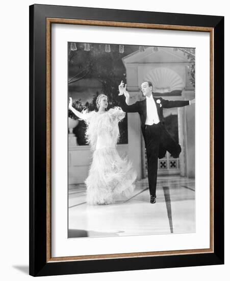 Top Hat, L-R: Ginger Rogers, Fred Astaire, 1935-null-Framed Photo