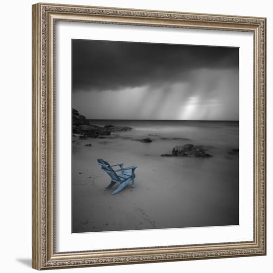 Tormenta Sharp - Pop-Moises Levy-Framed Photographic Print