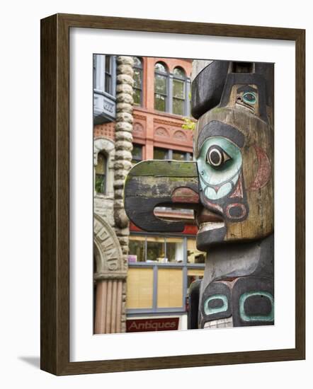 Totem Pole in Pioneer Square, Seattle, Washington State, United States of America, North America-Richard Cummins-Framed Photographic Print