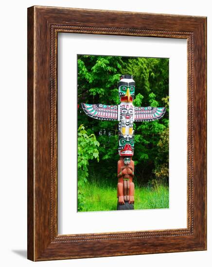 Totem Pole in Stanley Park-null-Framed Art Print