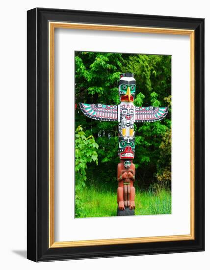 Totem Pole in Stanley Park-null-Framed Art Print