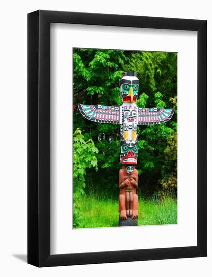 Totem Pole in Stanley Park-null-Framed Art Print