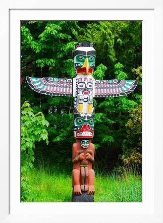 Totem Pole in Stanley Park' Art Print | Art.com