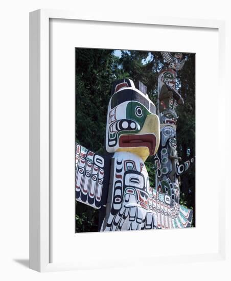 Totem Pole, Stanley Park, Vancouver, British Columbia, Canada-J Lightfoot-Framed Photographic Print