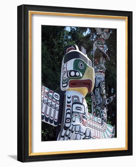 Totem Pole, Stanley Park, Vancouver, British Columbia, Canada-J Lightfoot-Framed Photographic Print