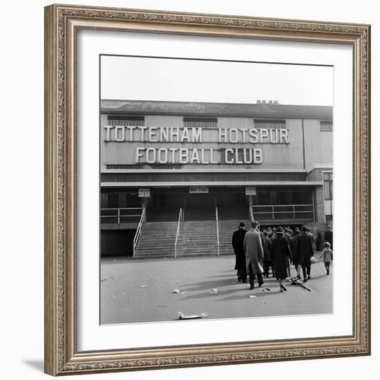 Tottenham Football Club, 1962-Monte Fresco O.B.E.-Framed Premium Photographic Print