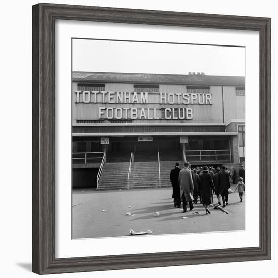 Tottenham Football Club, 1962-Monte Fresco O.B.E.-Framed Photographic Print