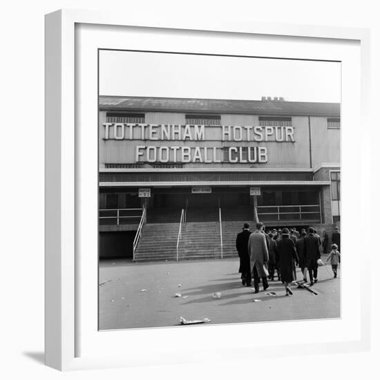 Tottenham Football Club, 1962-Monte Fresco O.B.E.-Framed Photographic Print