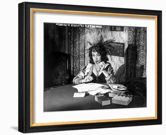 Touch Of Evil, Marlene Dietrich, 1958-null-Framed Photo