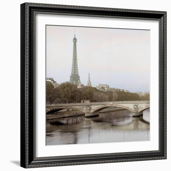 Tour Eiffel #3-Alan Blaustein-Framed Photographic Print