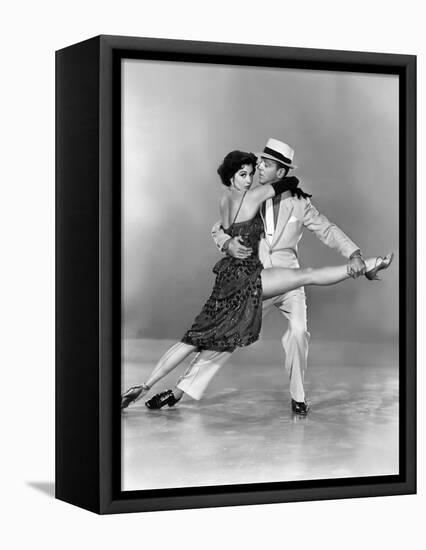 Tous en Scene THE BAND WAGON by VincenteMinnelli with Cyd Charisse and Fred Astaire, 1953 (b/w phot-null-Framed Stretched Canvas