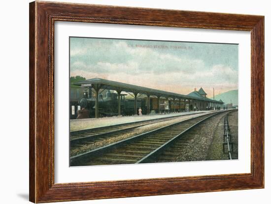 Towanda, Pennsylvania - Lehigh Valley Railroad Station-Lantern Press-Framed Art Print