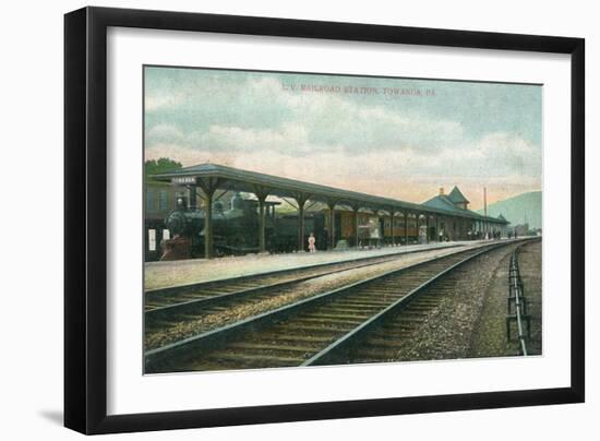 Towanda, Pennsylvania - Lehigh Valley Railroad Station-Lantern Press-Framed Art Print