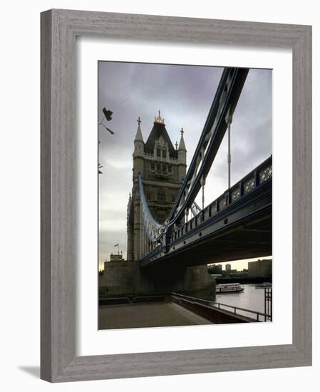 Tower Bridge, Thames River, London, England-Chuck Haney-Framed Photographic Print