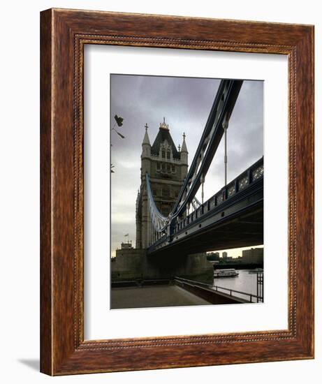 Tower Bridge, Thames River, London, England-Chuck Haney-Framed Photographic Print