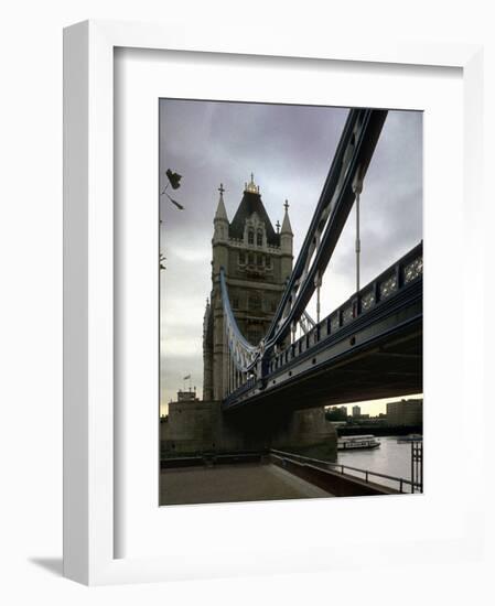 Tower Bridge, Thames River, London, England-Chuck Haney-Framed Photographic Print