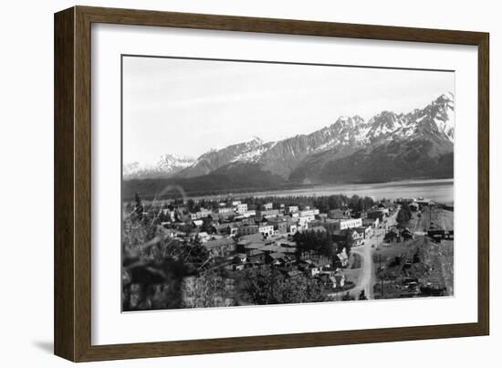 Town View of Seward, Alaska Photograph - Seward, AK-Lantern Press-Framed Art Print