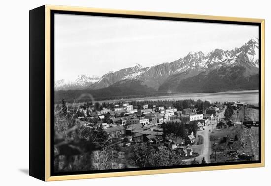 Town View of Seward, Alaska Photograph - Seward, AK-Lantern Press-Framed Stretched Canvas