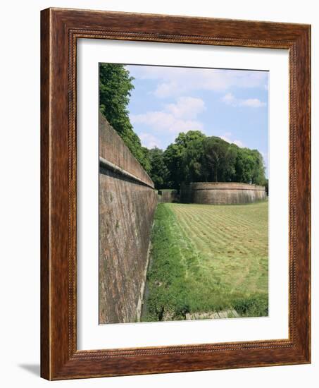 Town Walls, Lucca, Tuscany, Italy-Peter Thompson-Framed Photographic Print