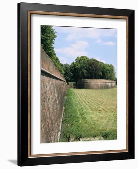 Town Walls, Lucca, Tuscany, Italy-Peter Thompson-Framed Photographic Print