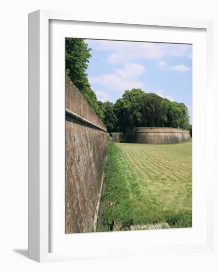 Town Walls, Lucca, Tuscany, Italy-Peter Thompson-Framed Photographic Print