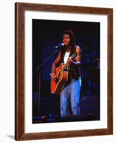 Tracy Chapman-null-Framed Premium Photographic Print