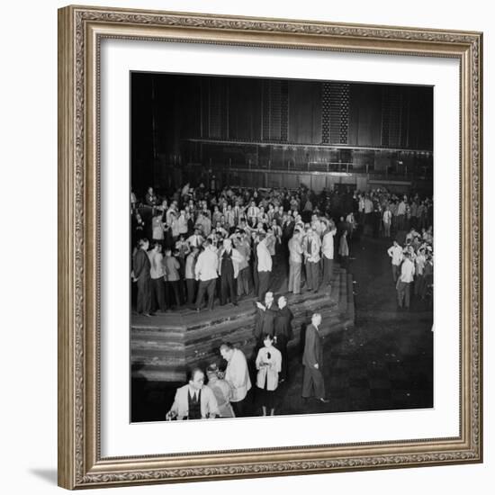 Trading in the "Grain Pit" at the Chicago Board of Trade-Wallace Kirkland-Framed Premium Photographic Print