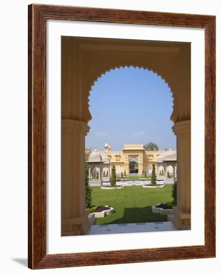 Traditional Architecture, Udaipur, Rajasthan, India-Keren Su-Framed Photographic Print