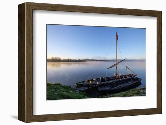 Traditional boats on Loire River, Chouze-sur-Loire, UNESCO World Heritage Site, Indre et loire, Loi-Nathalie Cuvelier-Framed Photographic Print