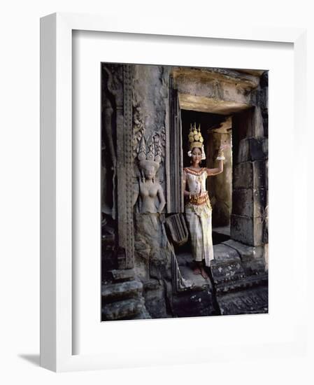 Traditional Cambodian Apsara Dancer, Siem Reap Province, Cambodia-Gavin Hellier-Framed Photographic Print