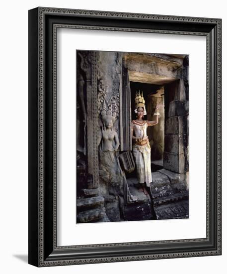 Traditional Cambodian Apsara Dancer, Siem Reap Province, Cambodia-Gavin Hellier-Framed Photographic Print