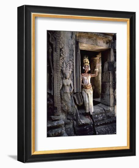 Traditional Cambodian Apsara Dancer, Siem Reap Province, Cambodia-Gavin Hellier-Framed Photographic Print