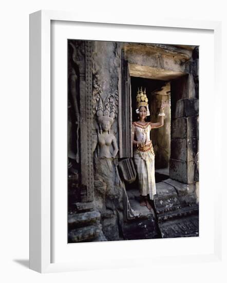 Traditional Cambodian Apsara Dancer, Siem Reap Province, Cambodia-Gavin Hellier-Framed Photographic Print