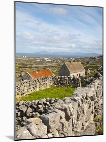 Traditional Thatched Roof Cottage, Inisheer, Aran Islands, Co, Galway, Ireland-Doug Pearson-Mounted Photographic Print