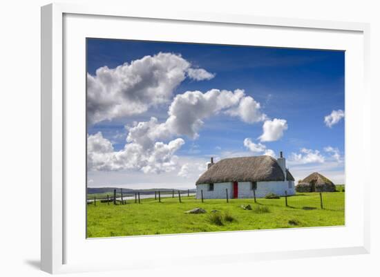 Traditional White House-Michael Blanchette Photography-Framed Photographic Print