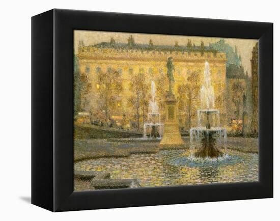 Trafalgar Square, London, 1908-Henri Eugene Augustin Le Sidaner-Framed Premier Image Canvas
