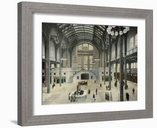 Train Concourse, Chicago Union Station-null-Framed Photographic Print