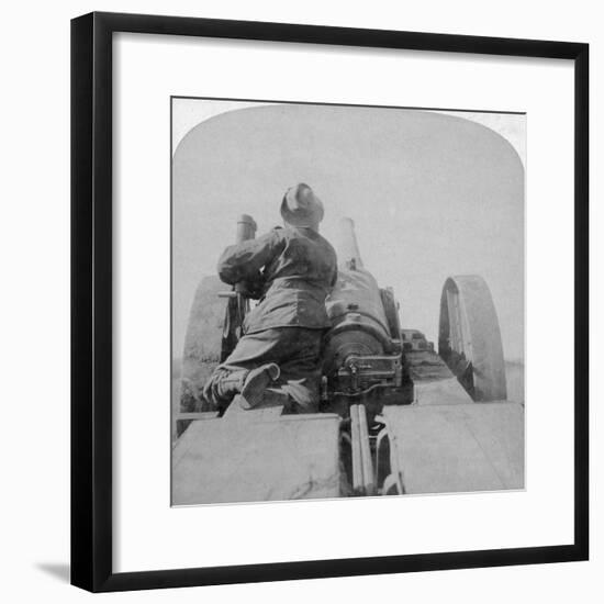 Training One of HMS Monarch's 4.7 Inch Guns on the Pretoria Forts, South Africa, 4th June 1900-Underwood & Underwood-Framed Giclee Print