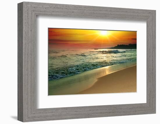 Tranquil Beach Sunset-Lilun-Framed Photographic Print