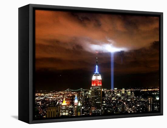 "Tribute in Light" Illuminates the Sky Over Manhattan-null-Framed Premier Image Canvas