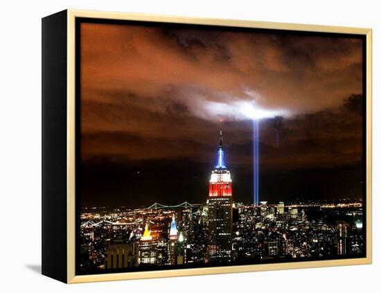 "Tribute in Light" Illuminates the Sky Over Manhattan-null-Framed Premier Image Canvas